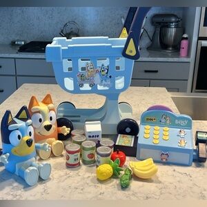 Bluey S11 My Size Shopping Cart Set